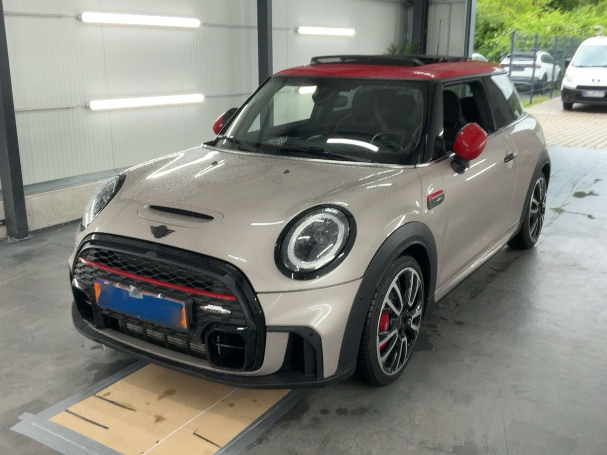 MINI John 2022 — photo 1