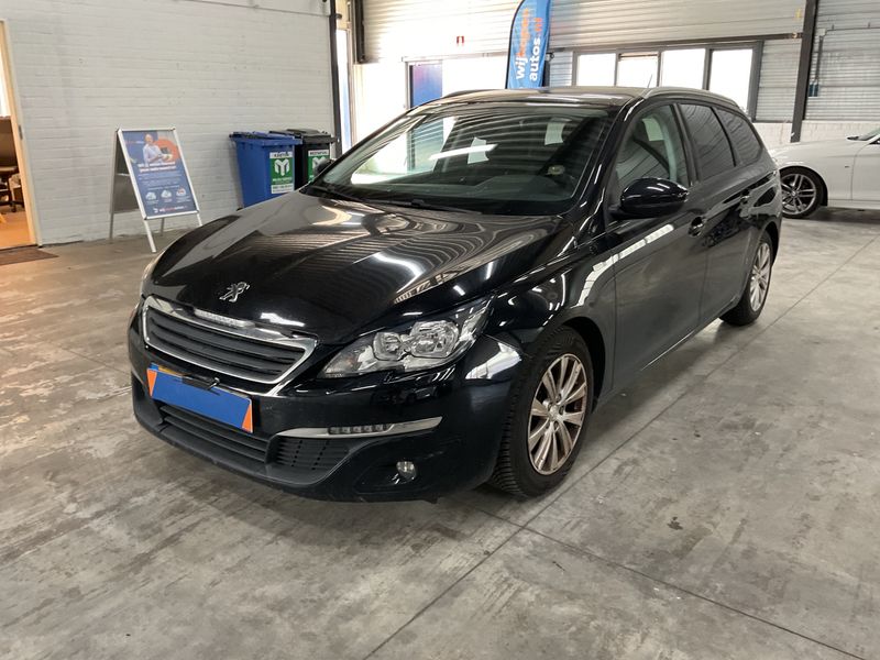 Peugeot 308 1.2 PureTech Access Business 2017 – снимка 1