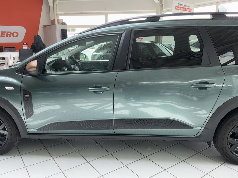 Dacia Jogger 1.0 TCe Extreme+ — zdjęcie 4
