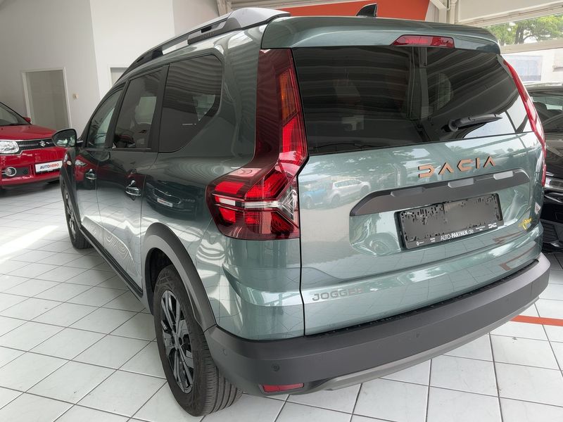 Dacia Jogger 1.0 TCe Extreme+ — zdjęcie 3