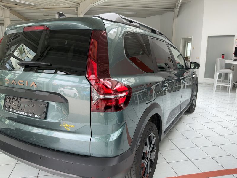 Dacia Jogger 1.0 TCe Extreme+ — zdjęcie 6
