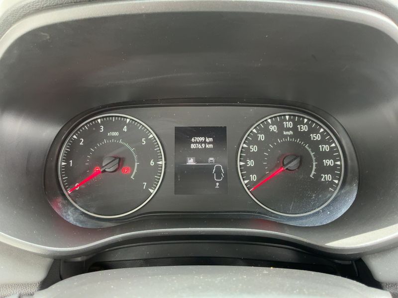 Dacia Jogger 1.0 TCe Extreme+ — zdjęcie 13