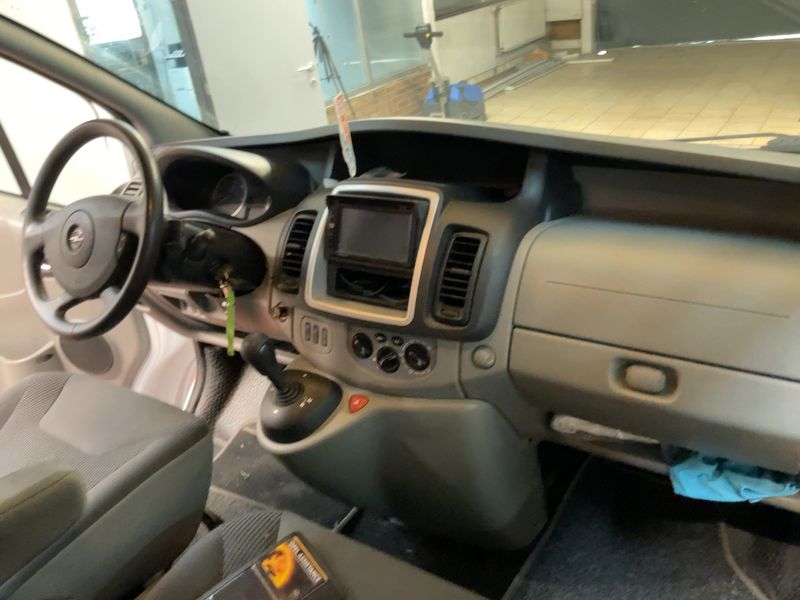 Opel Vivaro 2.0 CDTI Kasten L1H1 2,7t 2014 – снимка 17