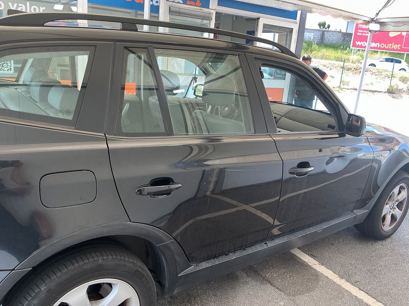 BMW X3 2.0d — zdjęcie 7
