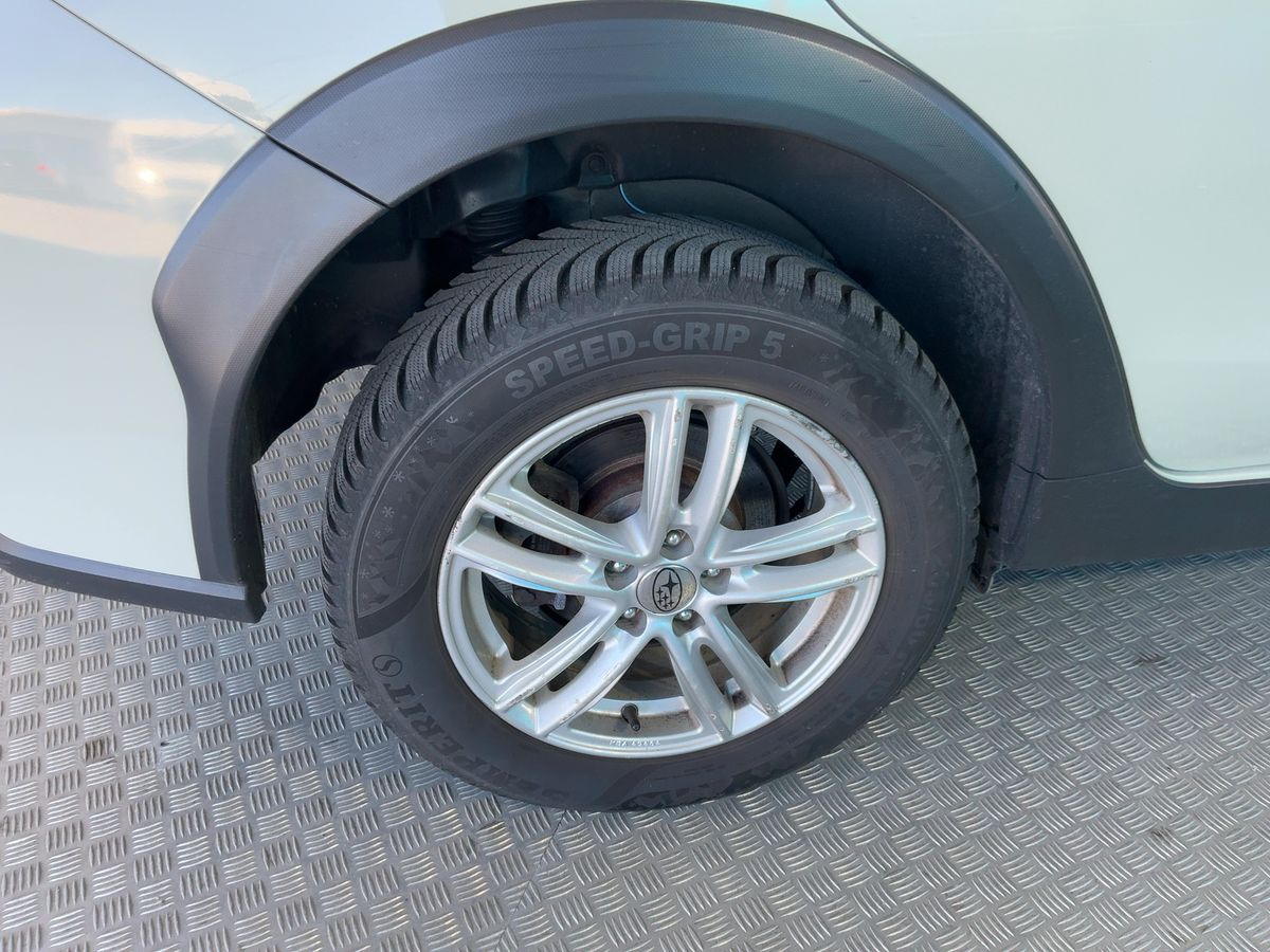 Subaru XV 2015 — photo 10