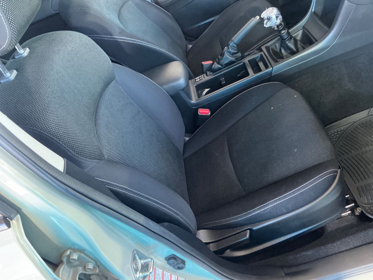 Subaru XV 2015 — photo 26