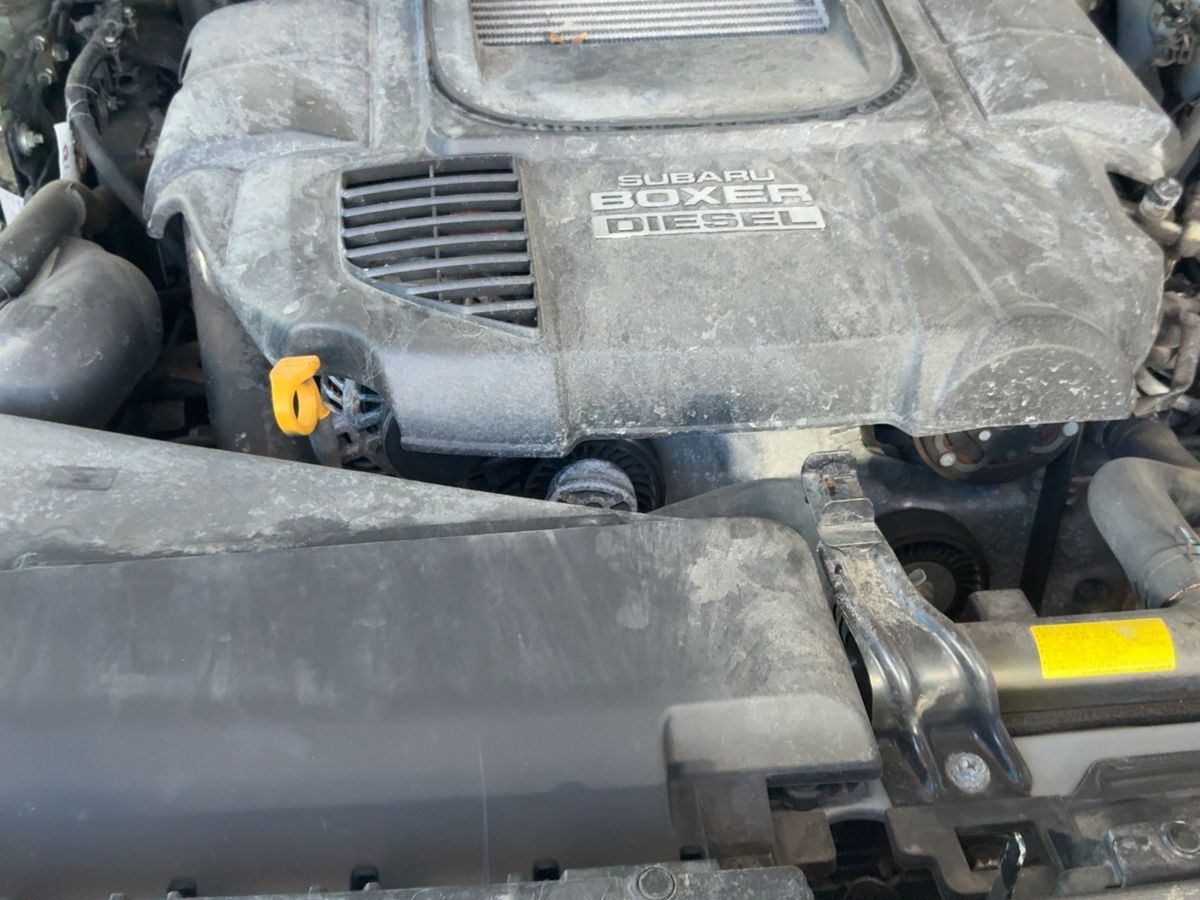 Subaru XV 2015 — photo 36