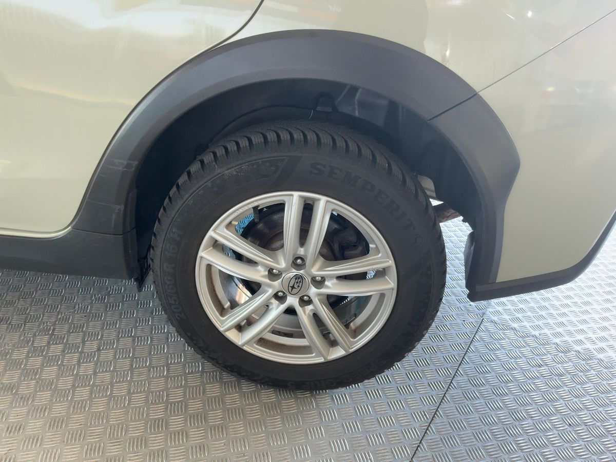 Subaru XV 2015 — photo 6