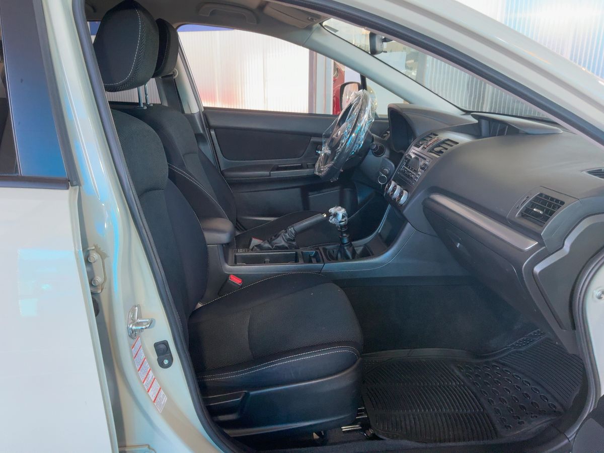 Subaru XV 2015 — photo 18