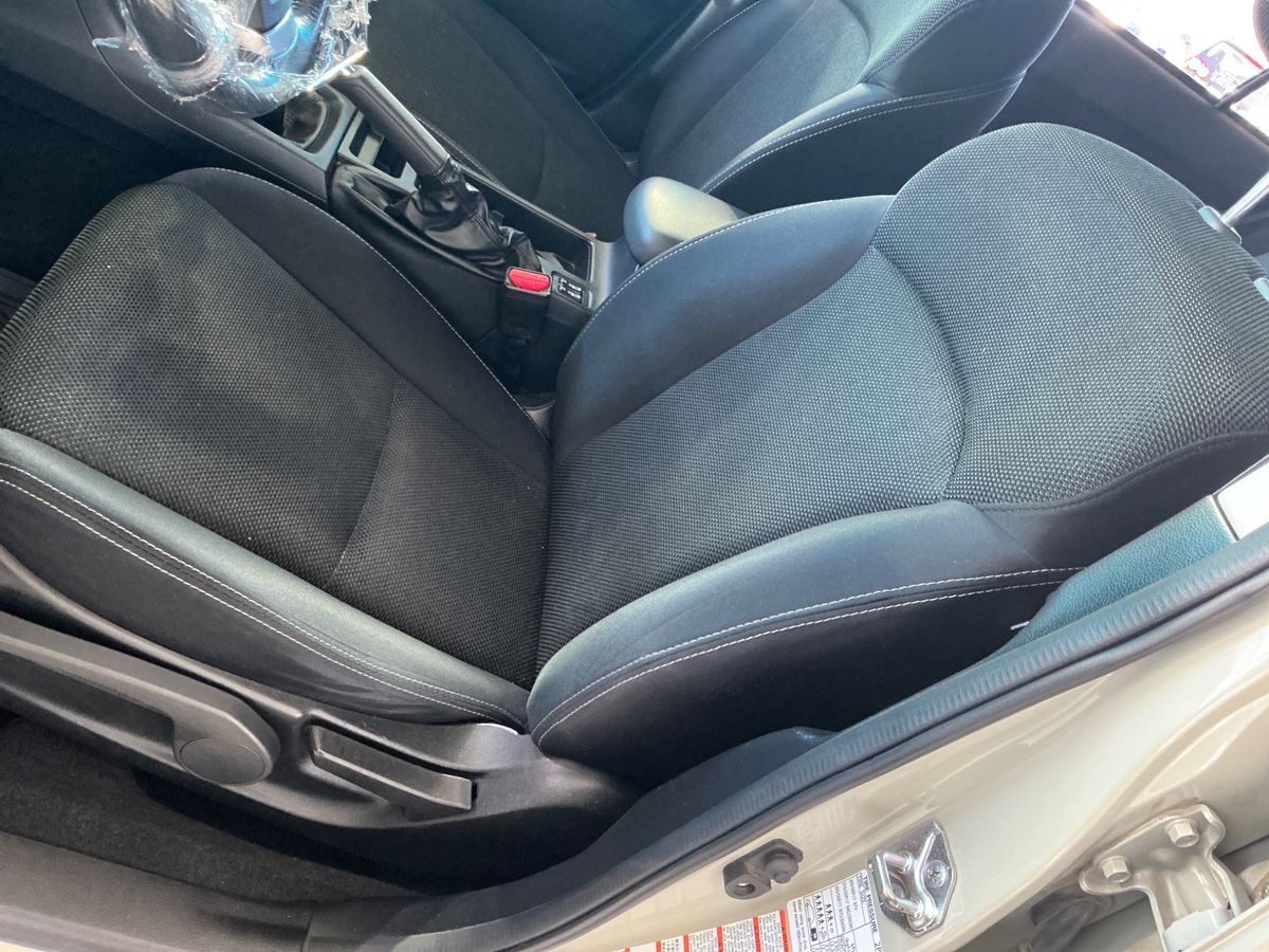 Subaru XV 2015 — photo 32