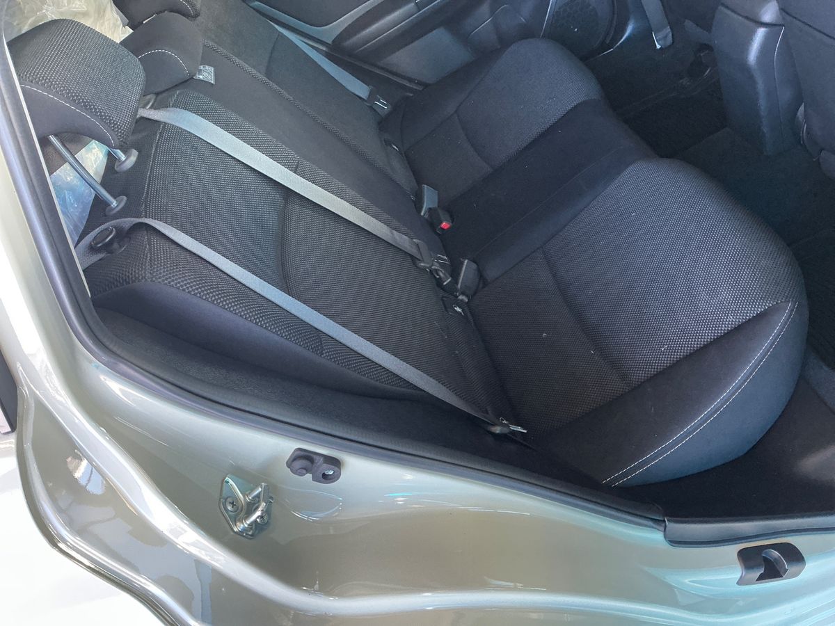Subaru XV 2015 — photo 28