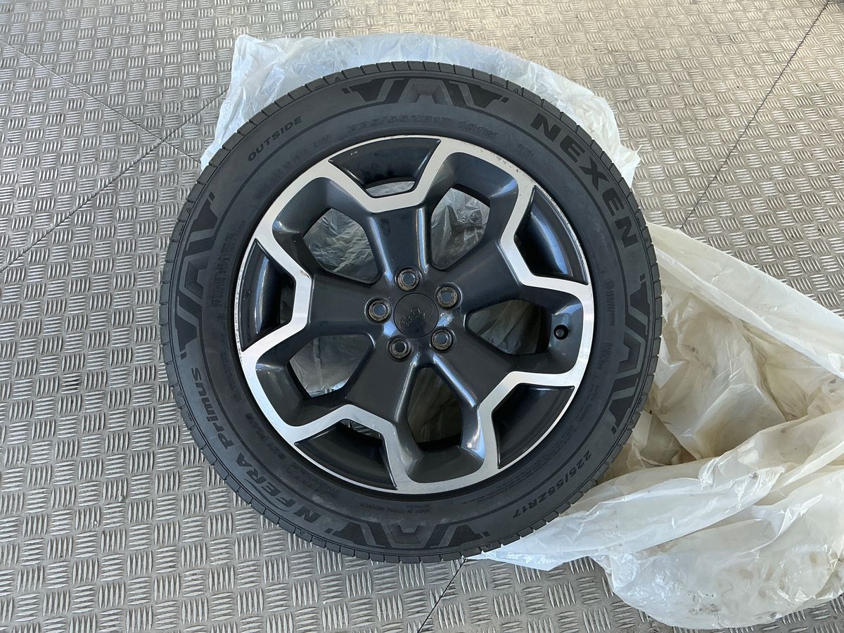 Subaru XV 2015 — photo 16