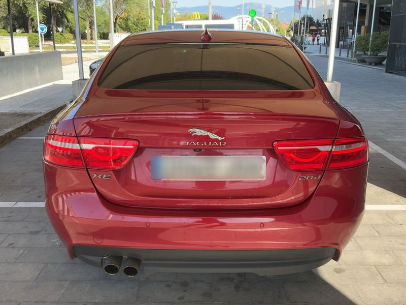 Jaguar XE 20d R-Sport — zdjęcie 5