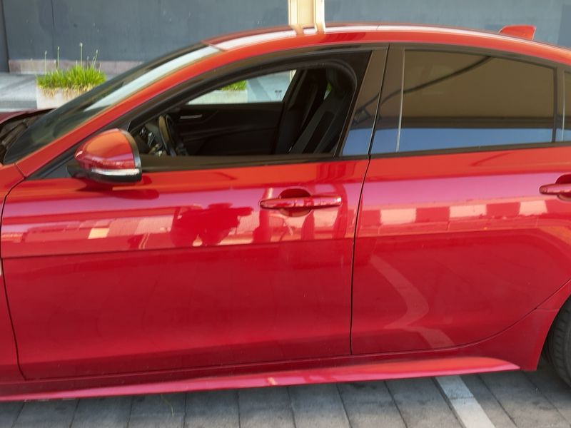 Jaguar XE 20d R-Sport — zdjęcie 4
