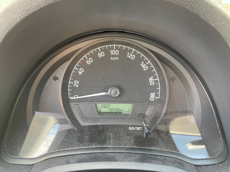 Skoda Citigo 1.0 MPI Active — zdjęcie 13