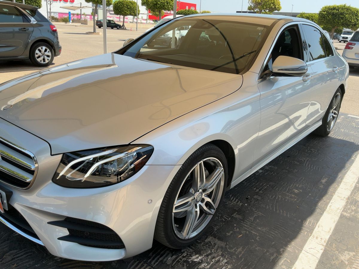 Mercedes-Benz E-Klasse E 220 d AMG Line