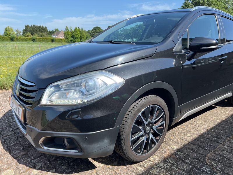 Suzuki SX4 S-Cross 1.4 BoosterJet Mild-Hybrid Comfort — zdjęcie 2