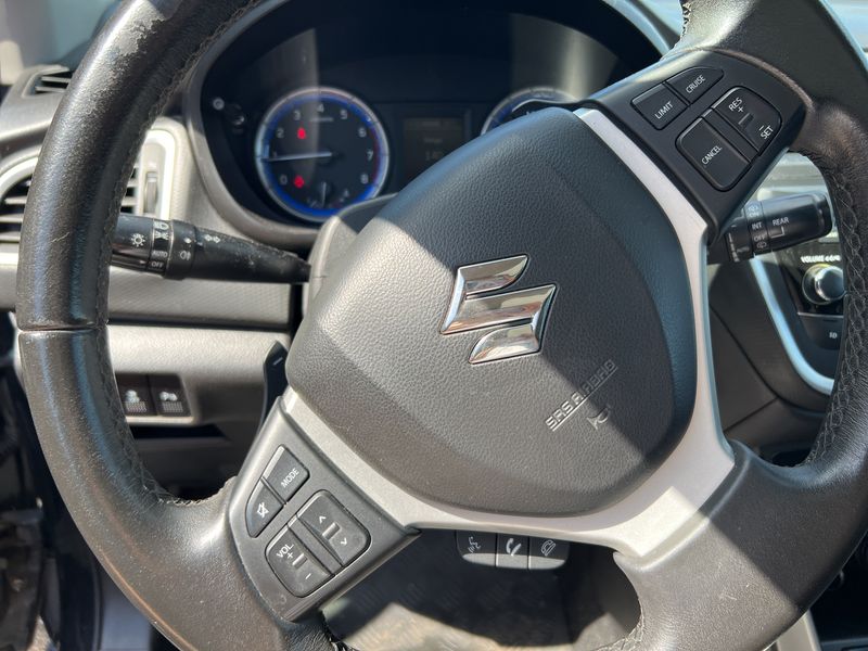 Suzuki SX4 S-Cross 1.4 BoosterJet Mild-Hybrid Comfort — zdjęcie 21