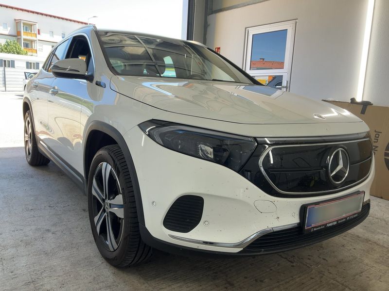 Mercedes-Benz EQA 250 Electric Art — zdjęcie 8