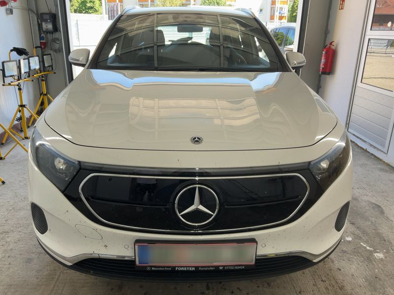 Mercedes-Benz EQA 250 Electric Art — zdjęcie 9
