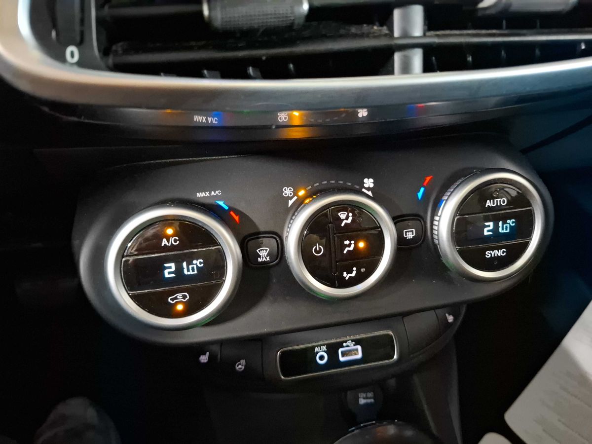 Fiat 500X 2017 — photo 29