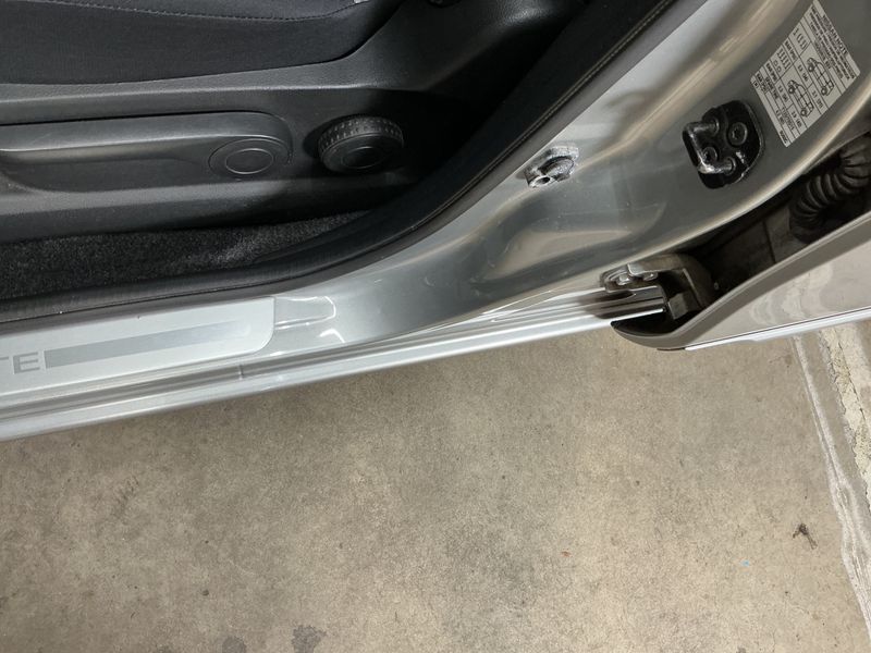 Nissan Note 1.4 Visia 2011 – снимка 22