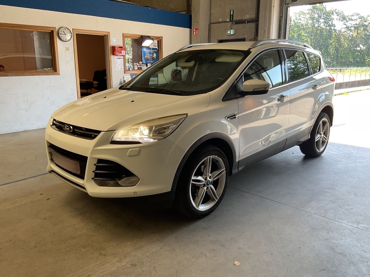 Ford Kuga 2015