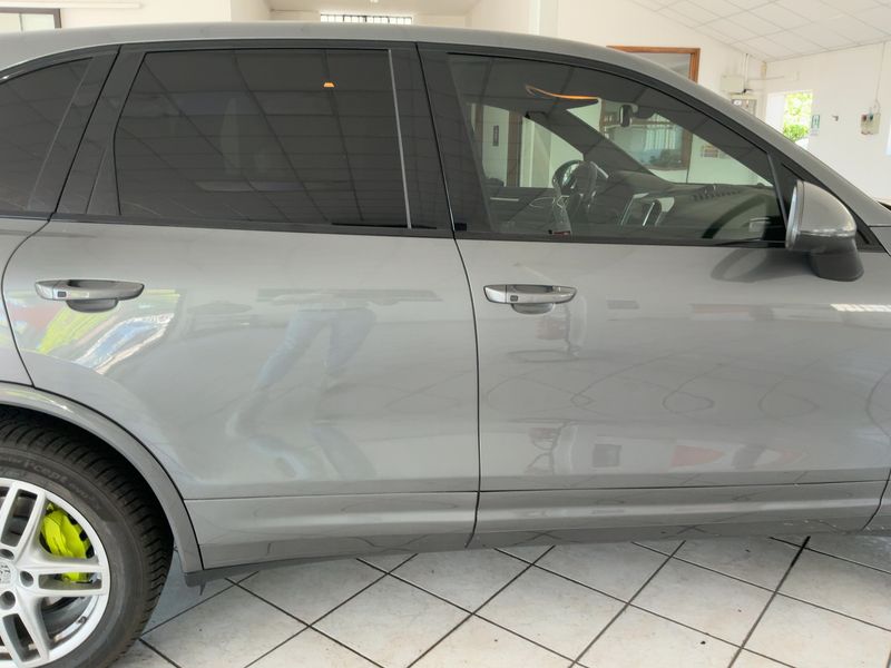 Porsche Cayenne S E-Hybrid 2016 – снимка 10