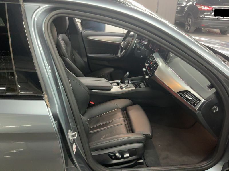 BMW 5er 520d xDrive M Sport 2020 – снимка 17