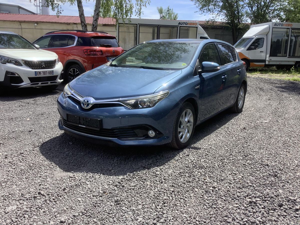 Toyota Auris 2016