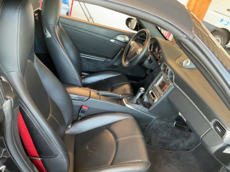 Porsche 911 997 Carrera 4S Cabrio — zdjęcie 11