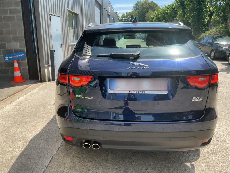 Jaguar F-Pace 20d Portfolio AWD — zdjęcie 5