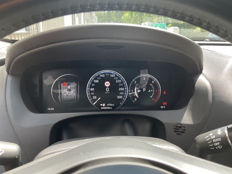 Jaguar F-Pace 20d Portfolio AWD — zdjęcie 13