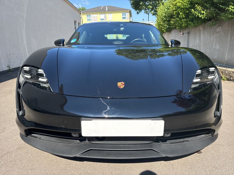Porsche Taycan Basis — zdjęcie 7
