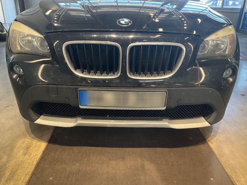 BMW X1 xDrive 18d 2011 – снимка 33