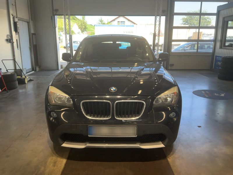 BMW X1 xDrive 18d 2011 – снимка 14