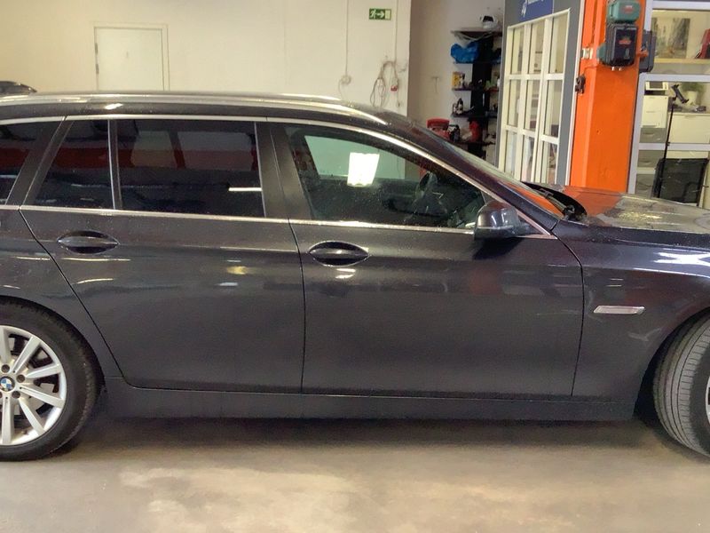 BMW 5er 520d xDrive — zdjęcie 7