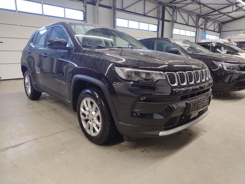 Jeep Compass 1.5 GSE T4 e-Hybrid Altitude — zdjęcie 4