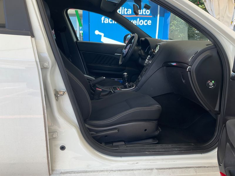 Alfa Romeo Alfa 159 2.0 JTDM — zdjęcie 3