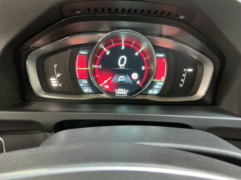 Volvo V60 2.4 D6 Plug-in Hybrid Summum AWD 2014 – снимка 19
