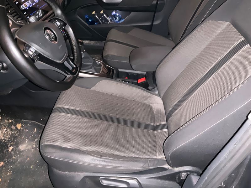 Volkswagen T-Roc 1.6 TDI Style 2018 – снимка 25