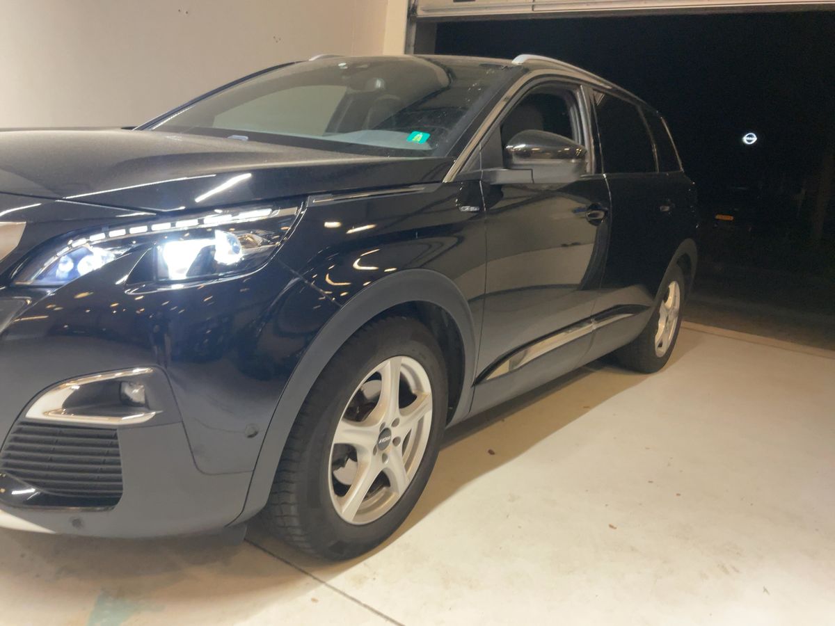 Peugeot 5008 d'occasion