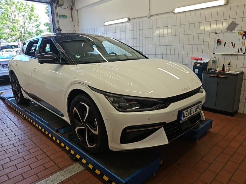 Kia EV6 2024