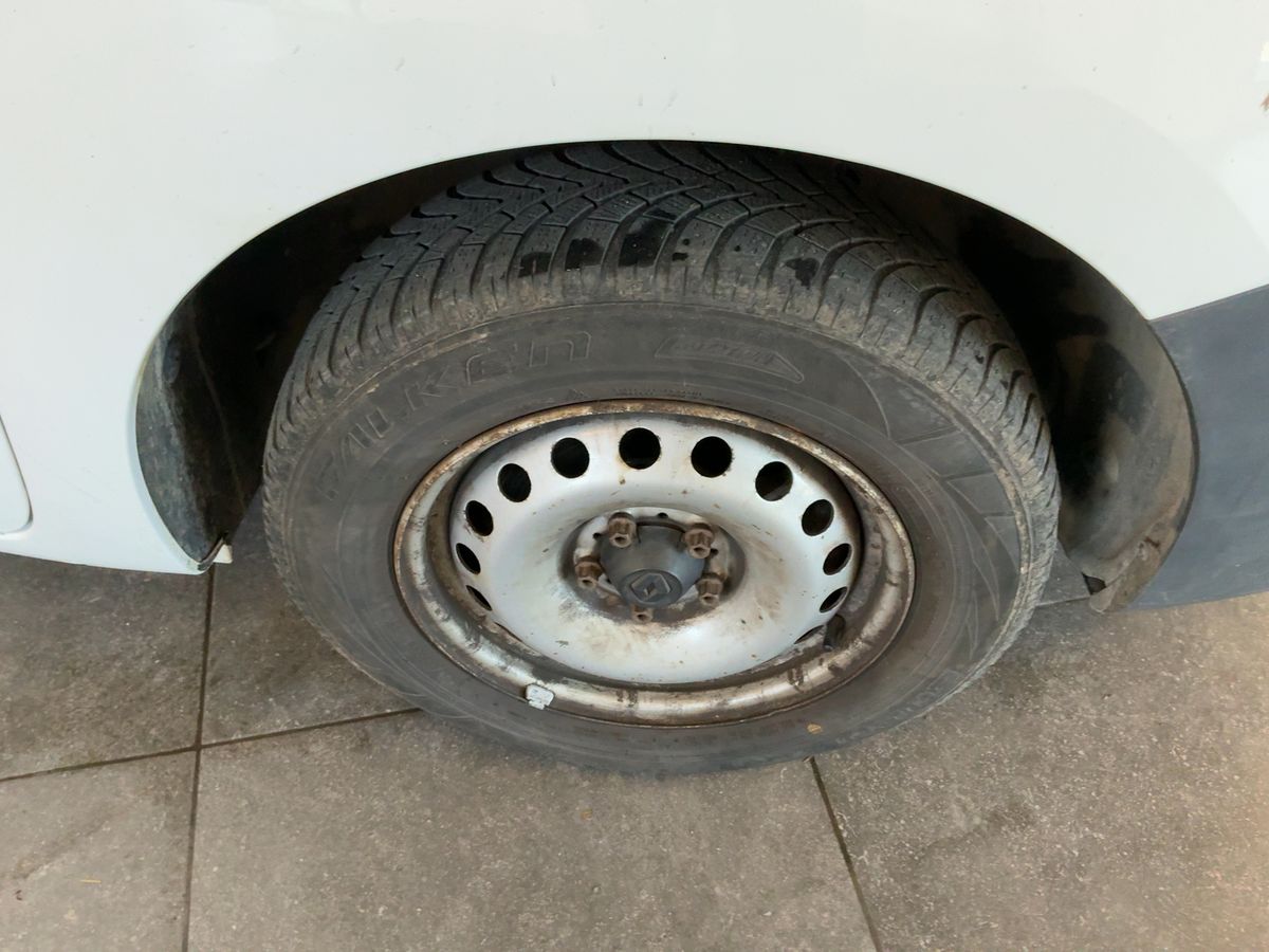 Renault Kangoo 2016 — photo 12