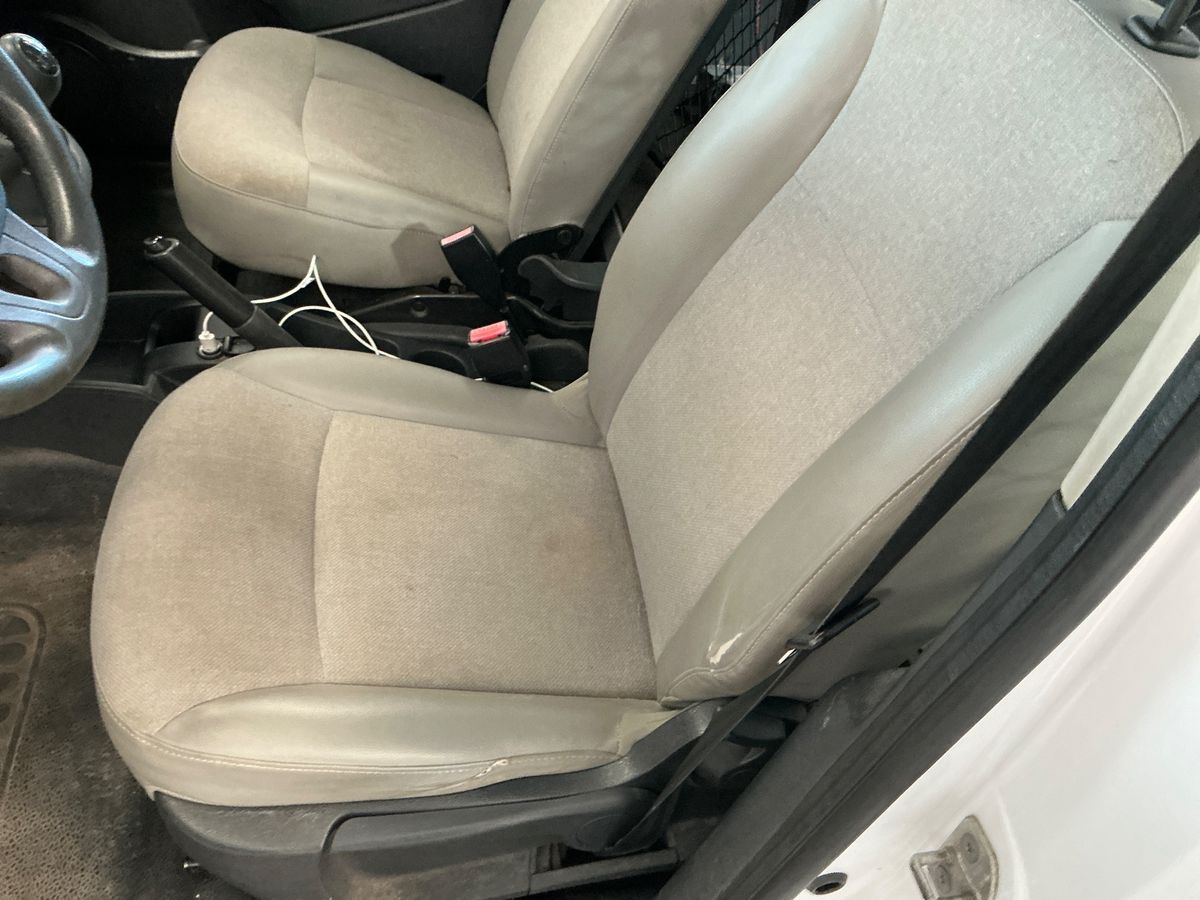 Renault Kangoo 2016 — photo 29