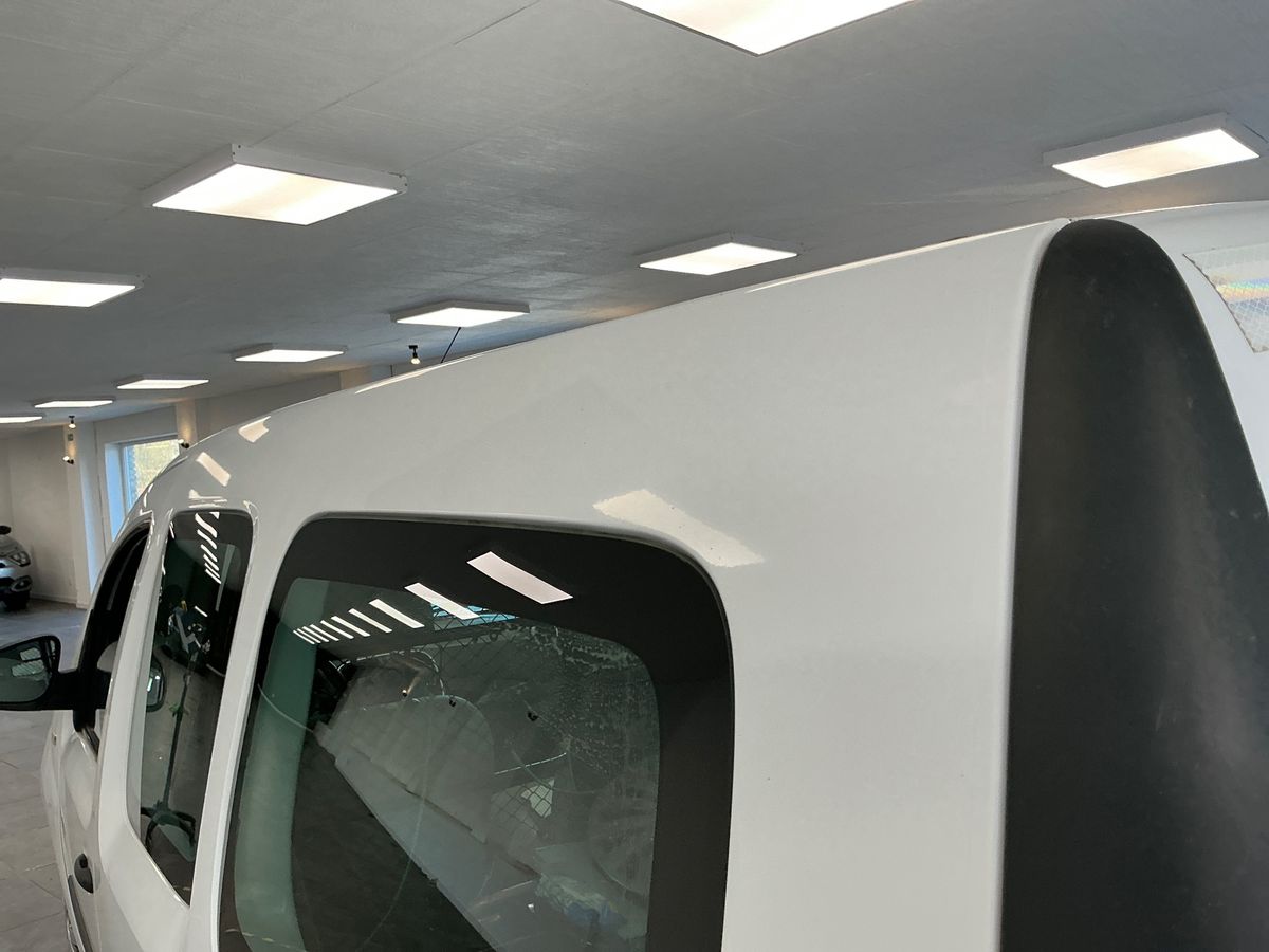 Renault Kangoo 2016 — photo 33