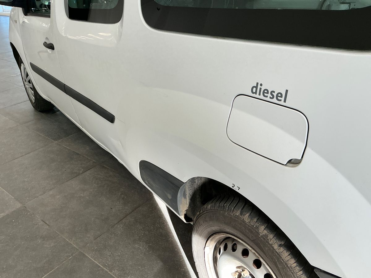 Renault Kangoo 2016 — photo 32