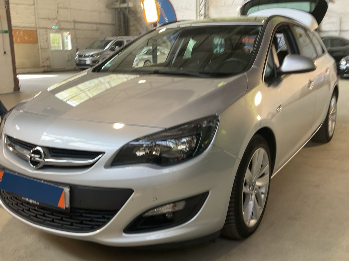 Opel Astra 2015