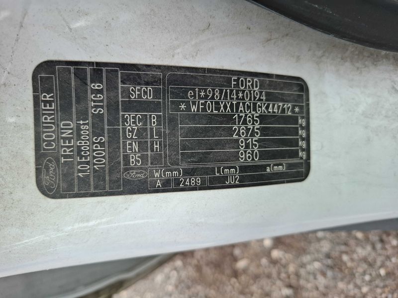 Ford Tourneo 1.0 EcoBoost Trend — zdjęcie 15
