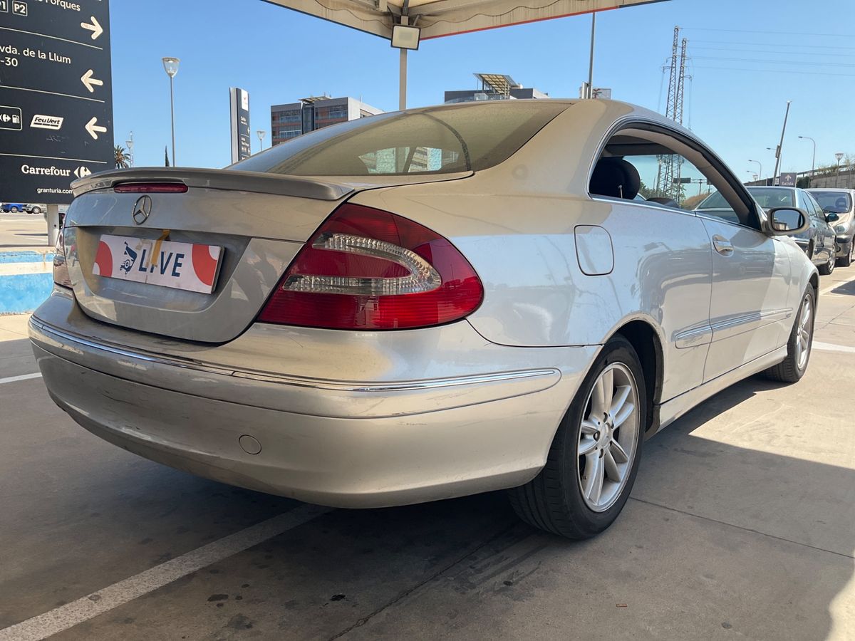Mercedes-Benz CLK-Klasse CLK 270 CDI Elegance